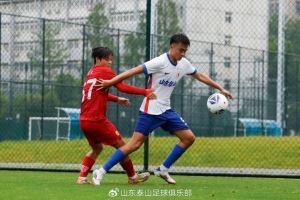彭啸梅开二度 山东泰山B队客场逆转湖北