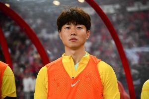 津媒：伊万外籍助手负面传闻不少，此前高准翼怒吼换人也与之有关