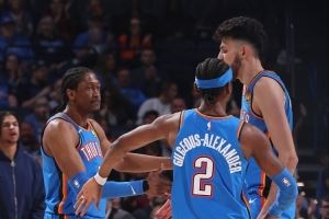 新王当立!连续七年不同球队夺得NBA总冠军 历史首次