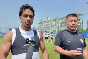 大连英博新援佩尼亚:我现在是百分百状态,能很好地帮助球队