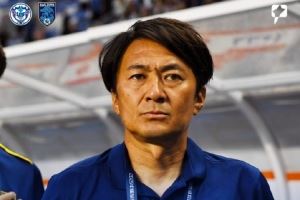 筱田善之:感谢来到石家庄的远征球迷,非常遗憾没有一个好的结果