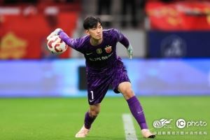  上海海港2比2青岛西海岸 莱昂纳多补射破门加布里埃尔点射